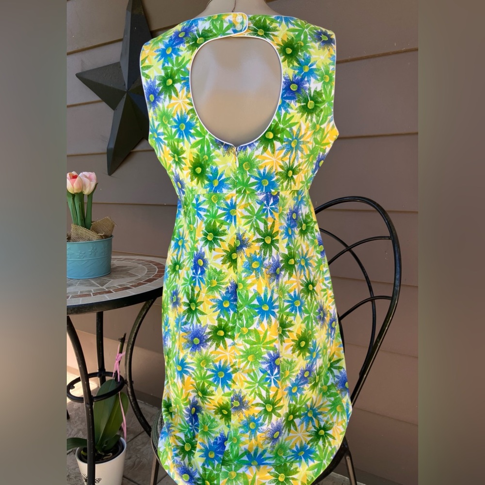 💥 3 for $15 Ladies multi floral summer dress - Picture 2 of 6